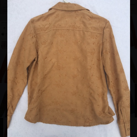 Light tan Button up/ Blazer - Picture 2 of 2